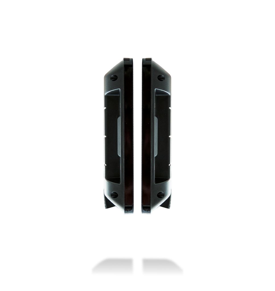 Side views NQuire 750 Stingray touch panel computer