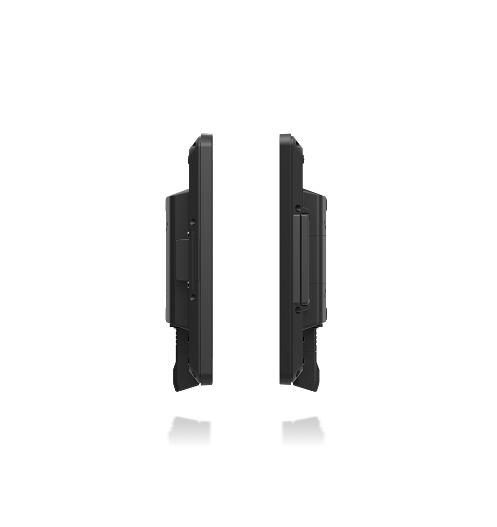 Side views NQuire 1000 Manta III touch panel computer